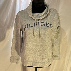 Tommy Hilfiger Cropped Sweatshirt Womens Gray Long Sleeve Size Medium